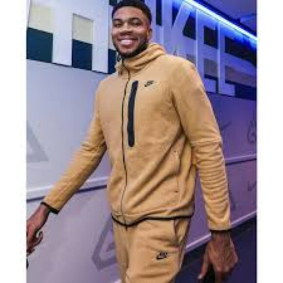 Nike Sportswear Tech Fleece Full Zip Winterized Jacket. New. Mens Size: XL & XXL - Picture 2 of 8